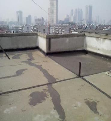 凤山漏水维修 楼顶漏水是什么原因，楼顶漏水维修方法是什么?